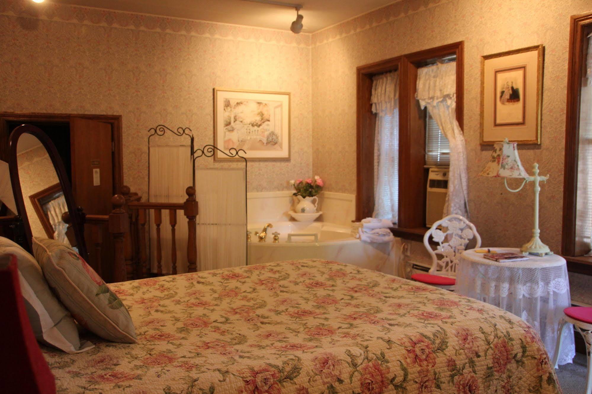 Hines Mansion Bed and Breakfast Provo Exteriör bild